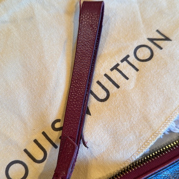 Authentic Louis Vuitton Pallas Pouchette leather clutch bag - Picture 4 of 11